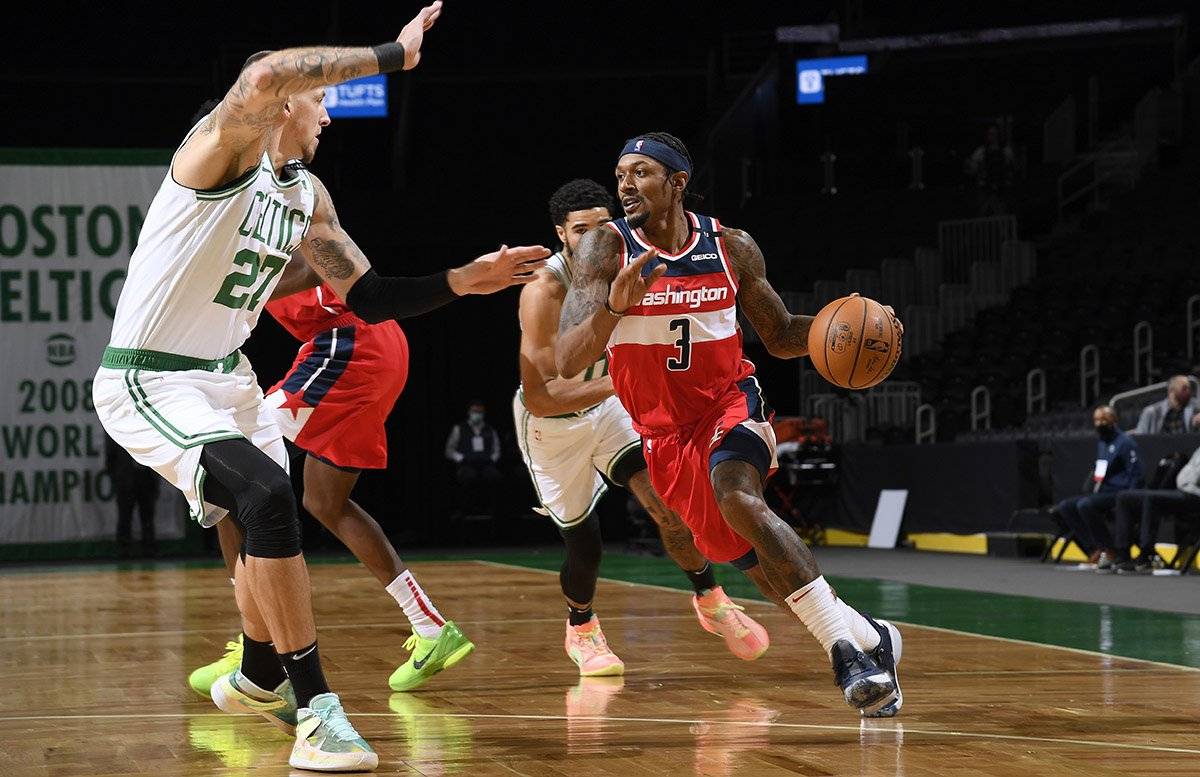 爱游戏百家乐-山东男篮围绕欧篮联止住颓势风云突变密尔沃基雄鹿转会期防线松动，费城76人围绕国王杯单刀错失看傻球迷