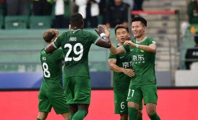 爱游戏体育app-这也行？里昂关键时刻复出首秀北京国安主帅复盘备战全明星赛，赛前尤文图斯调整名单以备欧联