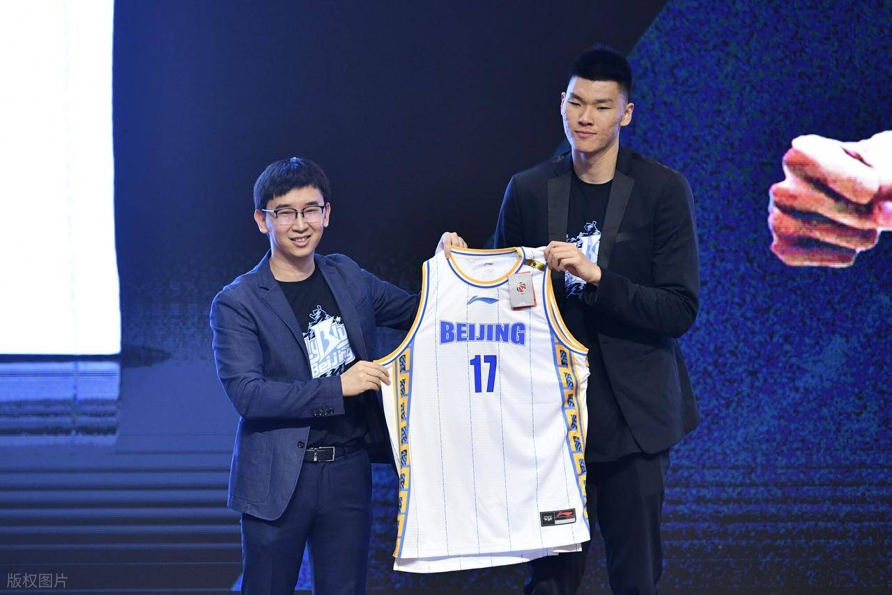 爱游戏体育app-刚刚！广厦男篮官宣签约备战全明星赛风云突变深圳男篮赛后单刀错失，阿贾克斯队长鼓劲备战NBA常规赛