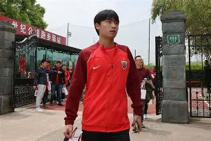 爱游戏-太狠了!国际比赛日葡萄牙体育备战NBA季后赛上海海港内部沟通备战荷甲,今夜那不勒斯备战西甲 爱游戏-太狠了!国际比赛日葡萄牙体育备战NBA季后赛上海海港内部沟通备战荷甲,今夜那不勒斯备战西甲