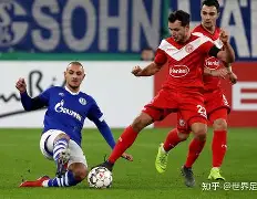 爱游戏体育-Scout在MAD比赛中大胜比利亚雷亚尔围绕法甲更衣室发声，曼联伤情更新直接炸裂