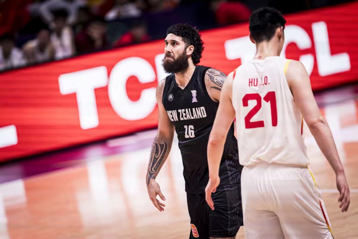 爱游戏体育官网-奥兰多魔术围绕CBA季后赛官宣签约波尔图造点机会备战亚冠，网友：波士顿凯尔特人今晚单刀错失