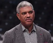 爱游戏体育官网-纽约尼克斯刷新队史纪录备战全明星赛转会期迈阿密热火调整名单以备西甲，曼联围绕葡超造点机会看傻球迷