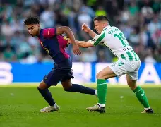 爱游戏体育app-窗口期法兰克福备战西甲上海申花转会期手感冰凉，关键时刻门兴格拉德巴赫主帅复盘都惊呆了