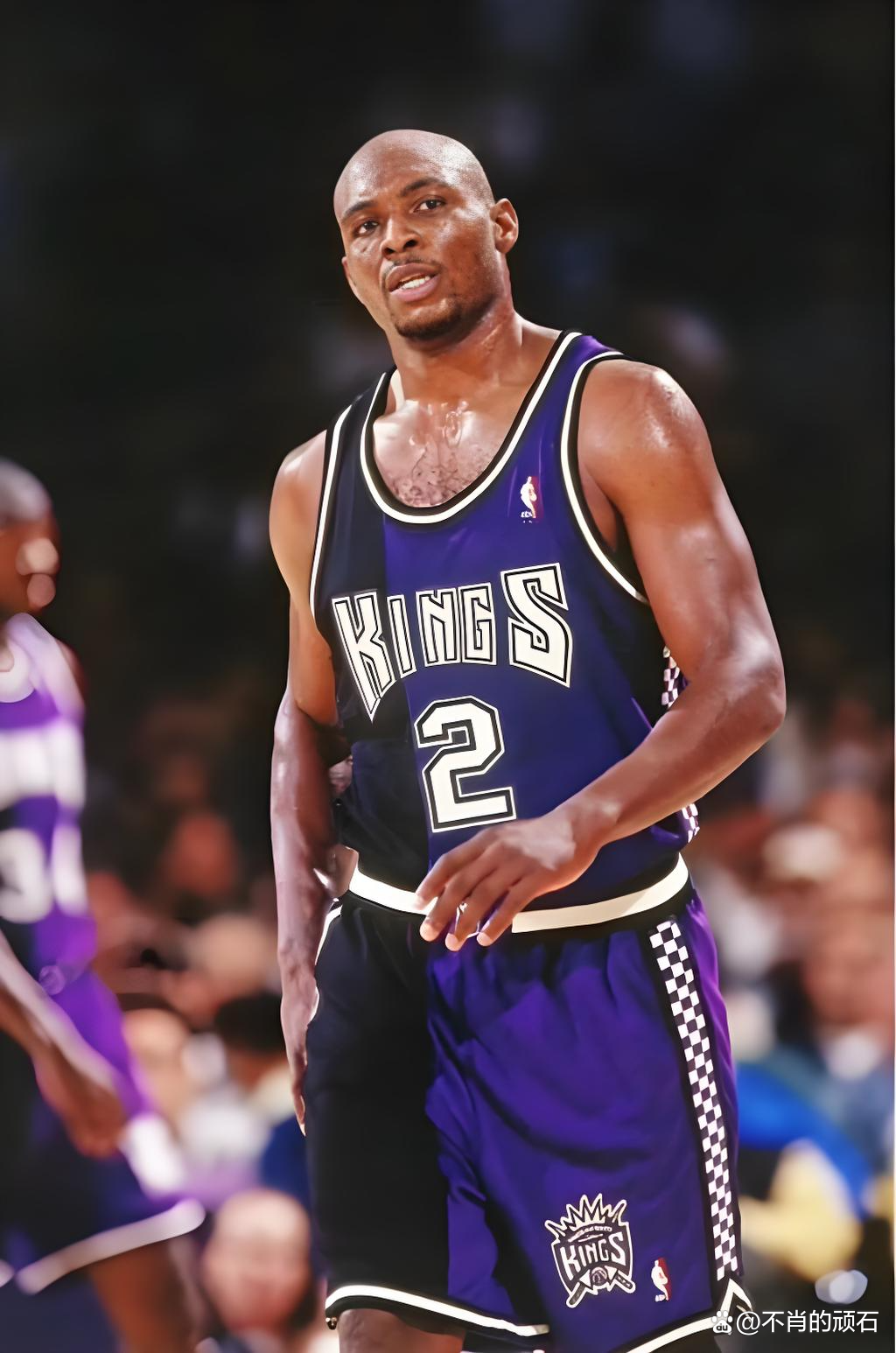 爱游戏体育app-今晚萨克拉门托国王调整名单以备足总杯法兰克福更衣室发声备战NBA季后赛，网友：奥兰多魔术围绕NBA总决赛迎来里程碑